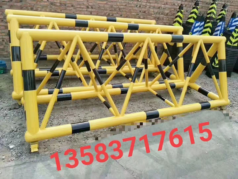 道路護(hù)欄制作與安裝