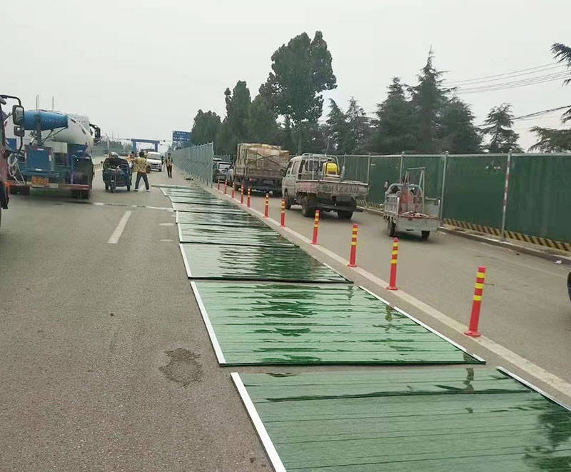 道路護(hù)欄制作與安裝